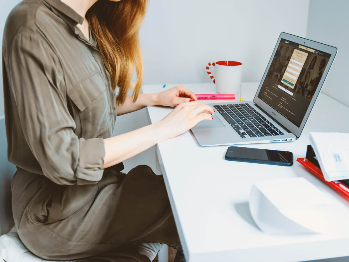 The Expert's Guide to Latest Facebook Marketing | Standout.Digital